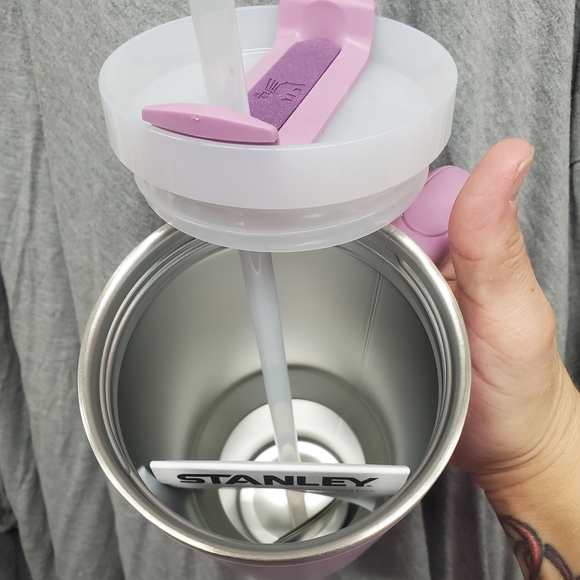 Stanley Pink Quencher H2.0 Tumbler - Picture 5 of 5